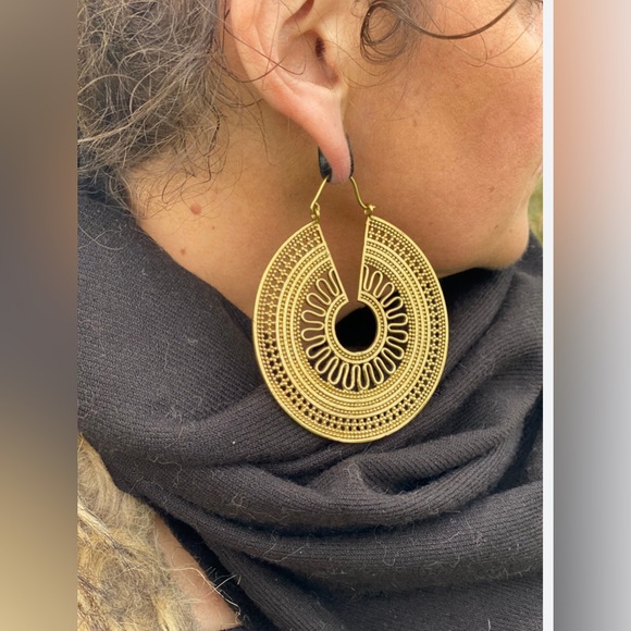 Handmade Boho Brass Large Round Mandala Earrings - Gold - Picture 2 of 4